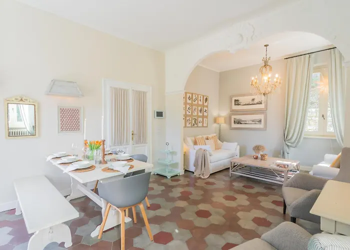 Olga With Private Pool * Ossuccio